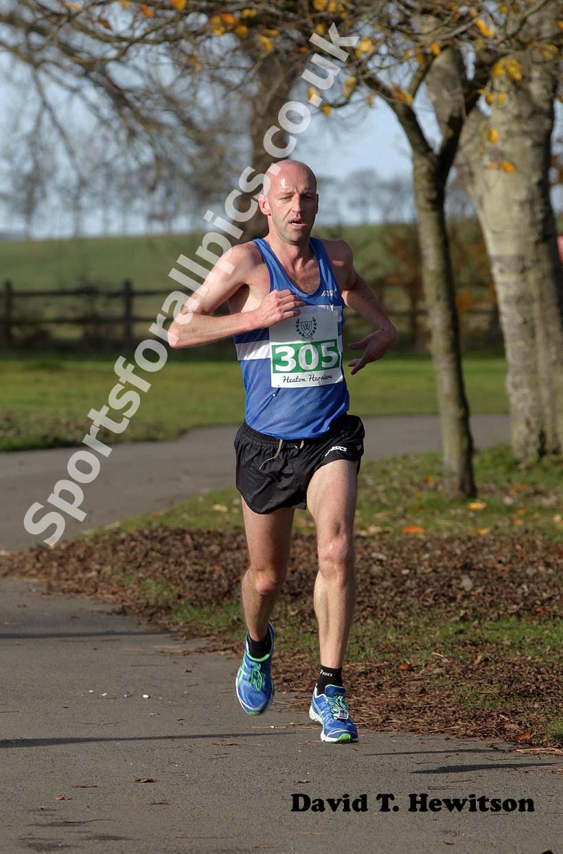 Ian Hudspith on his way to winning the Heaton Memorial Road Race.